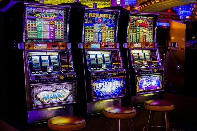 Agenzia delle dogane e dei monopoli: direttive per i tabaccai per il blocco delle slot machines